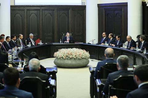 نقش ترانزیتی ارمنستان افزایش و همکاری های ارمنستان با ایران در زمینه حمل و نقل کالا تعمیق خواهد یافت