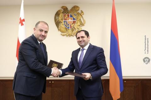 ارمنستان و گرجستان برنامه همکاری دفاعی برای سال  2024 میلادی را امضا کردند