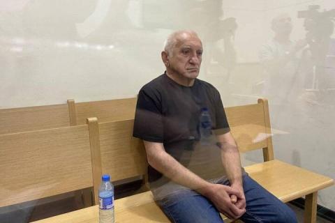 Շինծու մեղադրանքների հիման վրա Ադրբեջանը Ռաշիդ Բեգլարյանին դատապարտեց 15 տարվա ազատազրկման