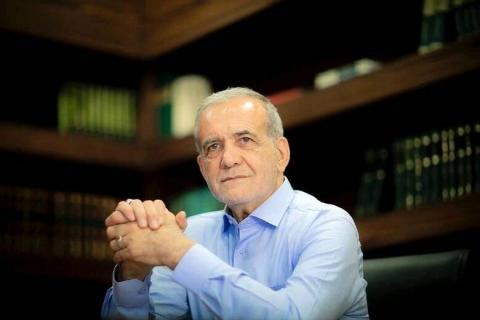 Армянские парламентарии Ирана поздравили Масуда Пезешкиана с победой на выборах