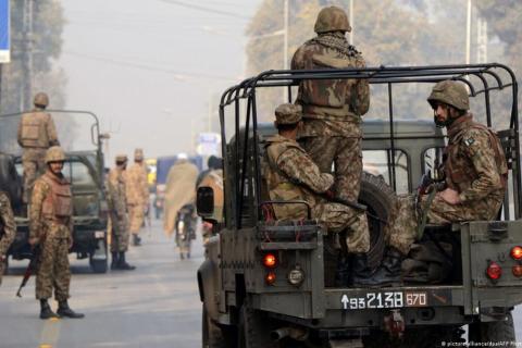 Պակիստանում զինյալների հարձակման հետևանքով առնվազն 8 զինծառայող է զոհվել