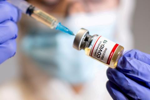 Европейская комиссия проиграла в суде дело о прозрачности контрактов на вакцины от COVID-19