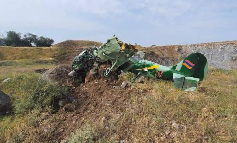 В Котайкской области разбился самолет: по предварительным данным, есть 2 погибших