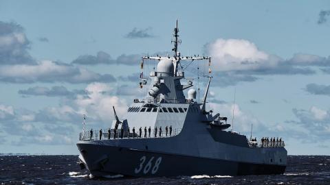 В Иране начались военно-морские учения с участием российского корабля