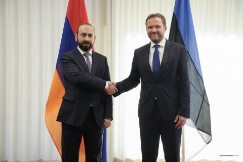 Ararat Mirzoyan congratulates Estonian colleague on re-election as Foreign Minister