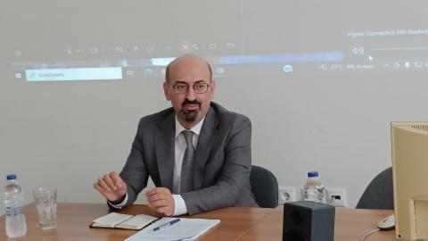 در چارچوب برنامه تلویزیون شبکه عمومی یونان به تحلیل روابط ارمنستان و آذربایجان پرداخته شد.
