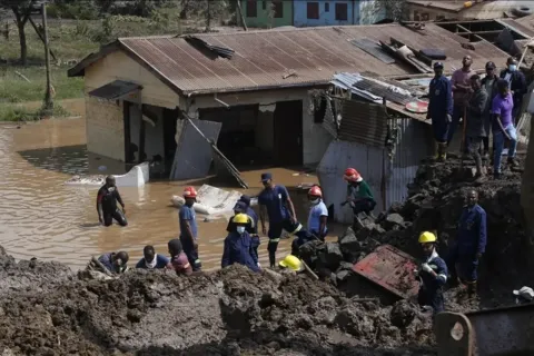 Landslides in Ethiopia kill 157