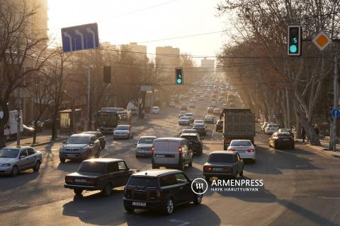 Avinyan cree que el estado de las carreteras de Ereván será mejor en comparación con años anteriores