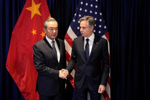 Le chef de la diplomatie chinoise Wang Yi va rencontrer son homologue américain Antony Blinken au Laos