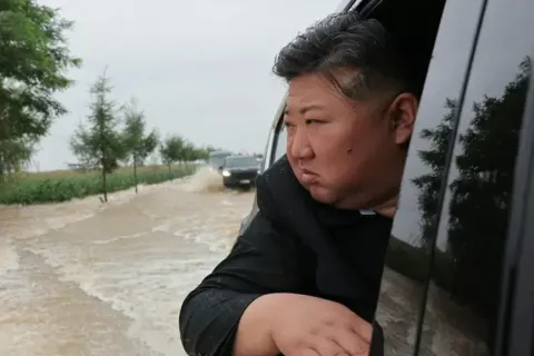Kim Jong-un a déclaré l'état d'urgence suite aux inondations en Corée du Nord