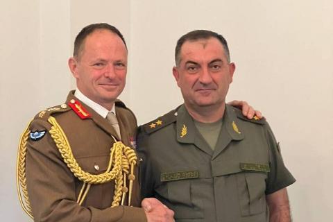 Armenian army chief attends Land Warfare Conference in London