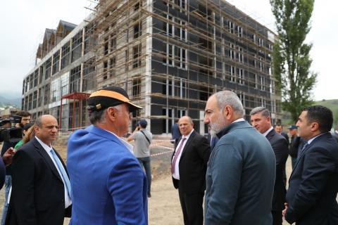 رئيس الوزراء نيكول باشينيان يطّلع على الأعمال الجارية والمنجزة في عام 2023  بمقاطعة تافوش