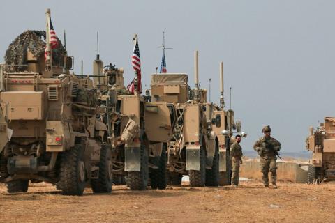 На границе Ирака и Саудовской Аравии замечены колонны американских войск: Al Mayadeen