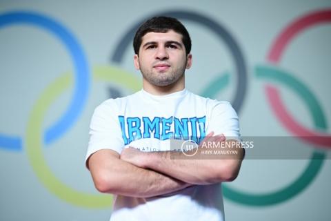 Luchador Malkhas Amoyan ganó medalla de bronce de los Juegos Olímpicos París 2024