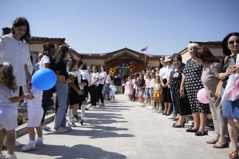 Nuevo jardín de infantes en la aldea Bayandur