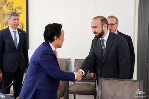 Armenian Foreign Minister, FAO Director-General discuss cooperation