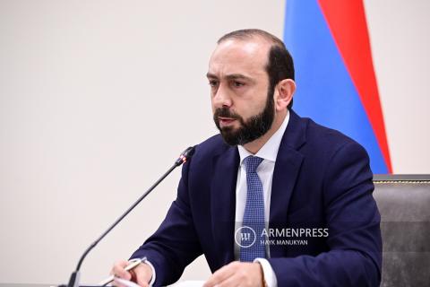 Armenian Foreign Minister congratulates new Ukrainian counterpart on appointment