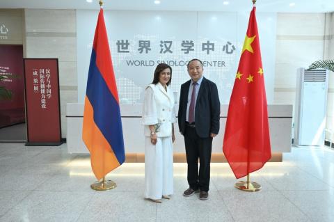 Anna Hakobyan visits World Sinology Center in Qingdao, China