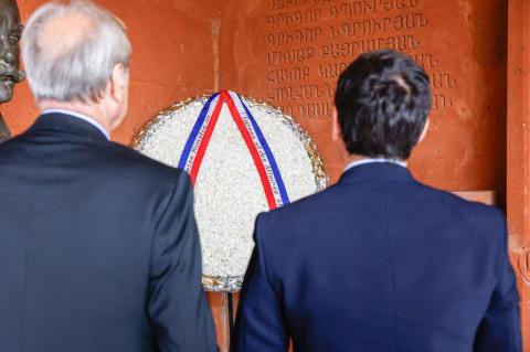 French Foreign Minister visits Musa Dagh Battle memorial in Armenia