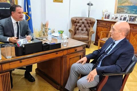 Armenian Ambassador to Greece meets with Greek Health Minister