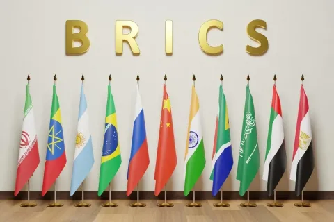 Paşinyan, Putin'in BRICS zirvesine katılma davetini kabul etti