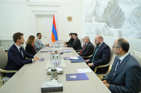 Prime Minister Pashinyan receives the head of the IMF mission in Armenia