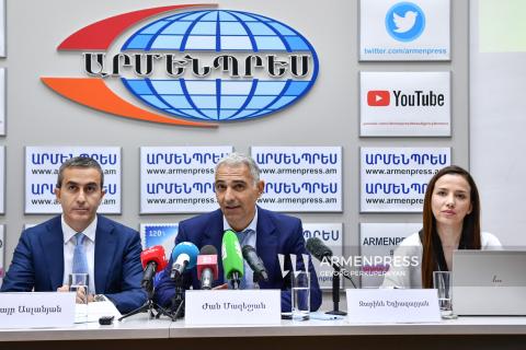 „ამუნდი-აკბას“ კომპანიის 10-წლიანი მიღწევებისა და ახალი ინიციატივებისთვის მიძღვნილი პრესკონფერენცია