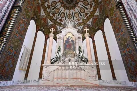 Yaklaşık 12 yıllık restorasyondan sonra katedral