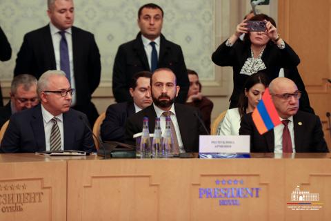 BDT oturumunda Mirzoyan, Ermenistan ile Azerbaycan arasındaki ilişkilerin normalleşmesine değindi