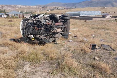 В результате ДТП на трассе Ереван-Севан пострадали 7, погибли 2 человека: Спасательная служба МВД