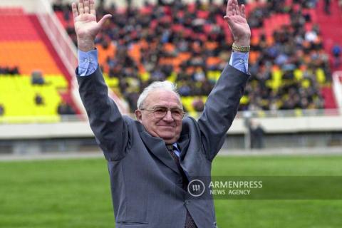 ФФА поздравила Никиту Симоняна с 98-летием