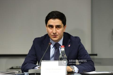 Yeghishe Kirakosyan participera aux audiences sur la publication des jugements d'objection au Tribunal de La Haye