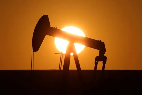 Oil Prices Down - 08-11-24