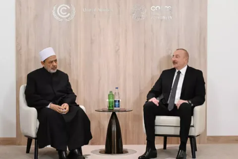 Ilham Aliyev se reunió con líderes de varios países en Bakú