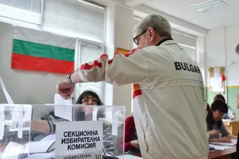 Конституционный суд в Болгарии возбудил дело об оспаривании итогов выборов