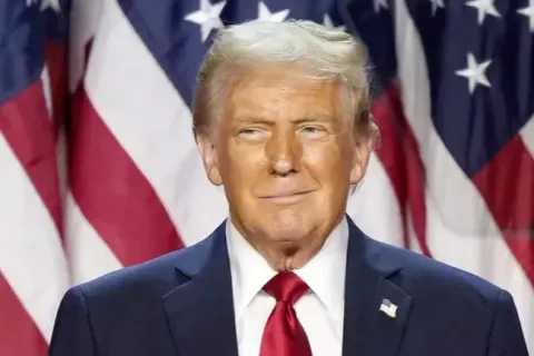 Трамп будет вести агрессивную политику в отношении Китая: спикер Палаты представителей США