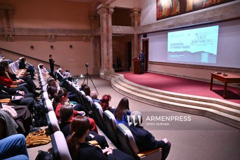 Մատենադարանում մեկնարկել է Միջնադարագիտական 10-րդ միջազգային եռօրյա գիտաժողովը