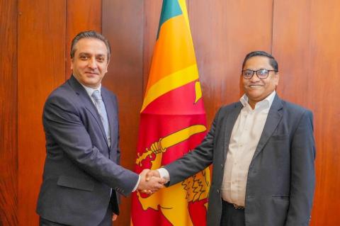 L'ambassadeur d'Arménie a présenté ses lettres de créance au président du Sri Lanka