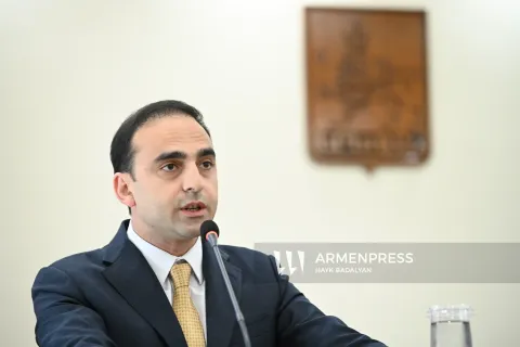 Կոմպրոմիսի չենք գնալու, կազմակերպիչները ենթարկվելու են խիստ պատասխանատվության․ Ավինյանն՝ ավտոբուսների վարորդների գործադուլի մասին