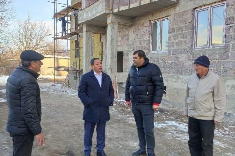 Քաղաքաշինության կոմիտեի նախագահը շրջայց է կատարել Սպիտակ քաղաքի շինարարական հրապարակներում