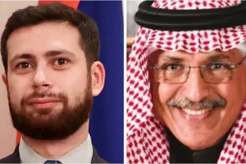 نائب وزير الخارجية الأرمني فاهان كوستانيان يلتقي نائب الأمين العام لمجلس التعاون الخليجي عبد العزيز العفيشيقي في المنامة