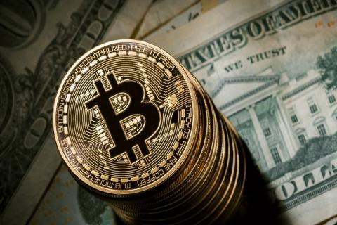 Bitcoin'den yeni rekor: 106 bin doların üzerine çıktı