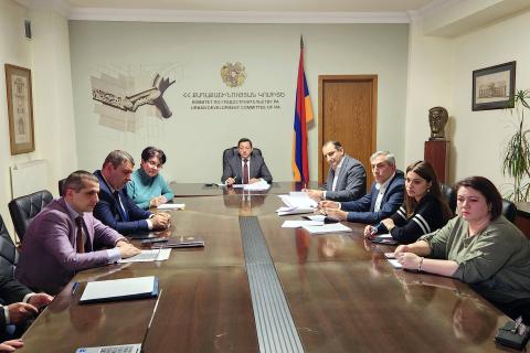 Քաղաքաշինության կոմիտեն քննարկել է ոլորտային աշխատանքների կարգավորումների և մասնագետների պահանջների նախագիծը