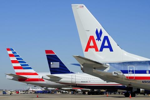 American Airlines flights nationwide delayed by "technical issue"