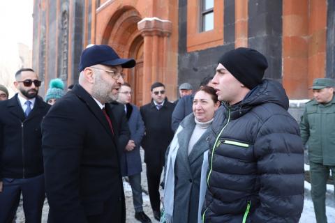 اعزام اولین گروه از سربازان جدید زمستانی از گئومیری برای خدمت نظام وظیفه