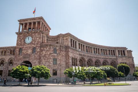 Session du gouvernement de la RA