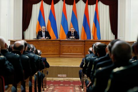 Le Premier ministre Pashinyan a participé à une séance consacrée à la Journée des employés du Service de sécurité nationale