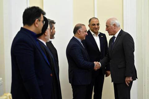 President Khachaturyan and Iran-Armenia Friendship Group Delegation emphasize "Crossroads of Peace" project