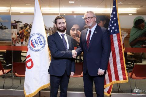 Deputy Foreign Minister presents Armenia's Crossroads of Peace project at USAID