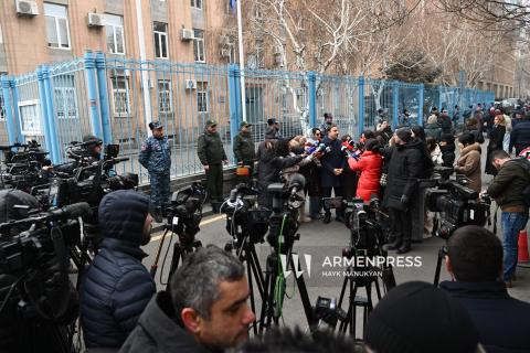 Demonstrators submit petition to UN office in Yerevan asking intervention to release Armenian prisoners in Azerbaijan